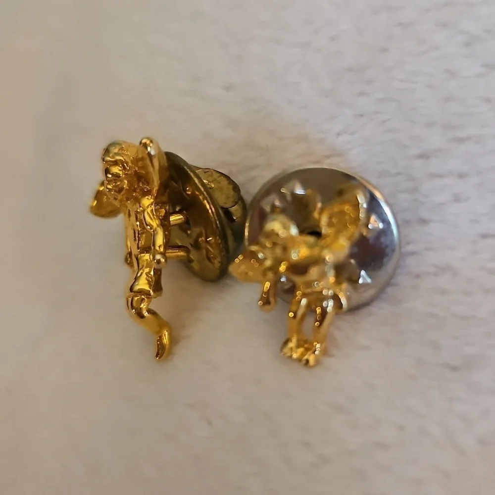 Vintage Goldtone Angel Cherub Lapel Hat Pin